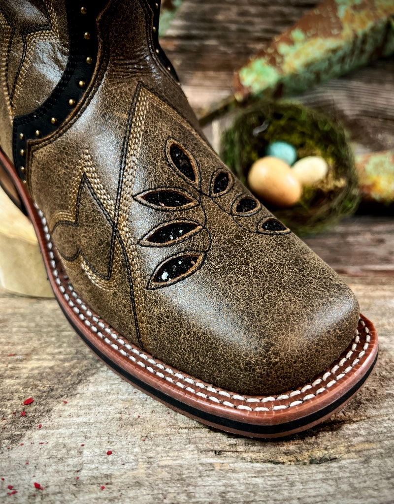 Laredo Women's Bouquet Distressed Brown w/ Black Detail Square Toe 5844