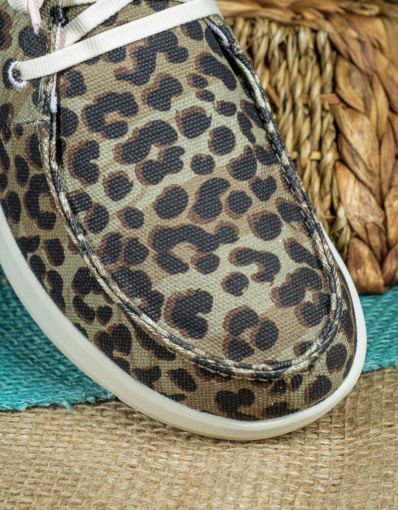 Women's Hilo Olive Leopard Print Shoes 10047018