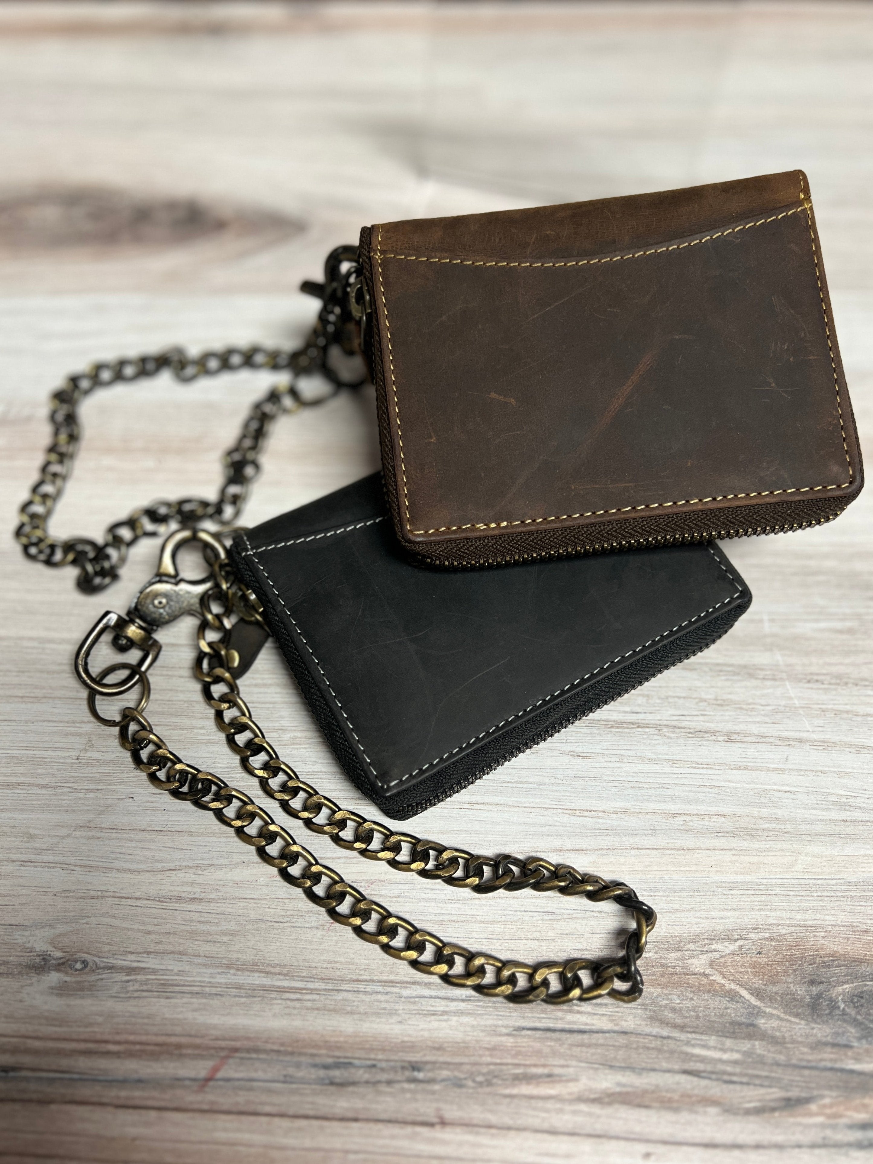 Classic Look Small Trucker Zip Wallet with Chain 51360