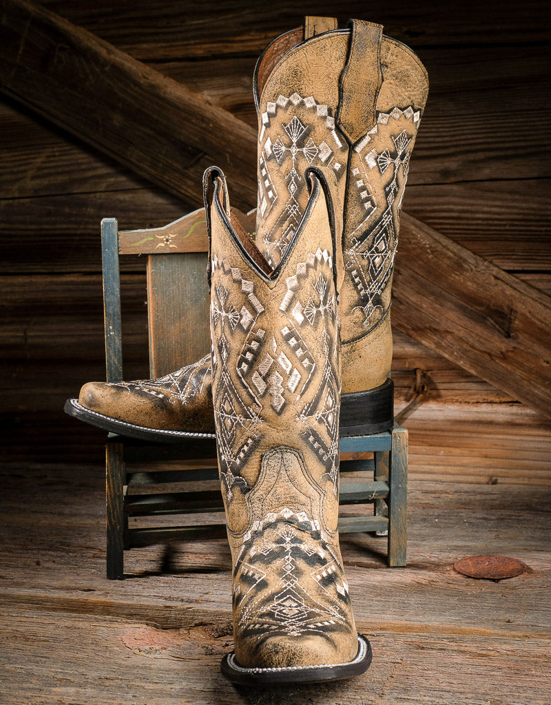 Women's Distressed Sand Diamond Embroidered Boot L5525