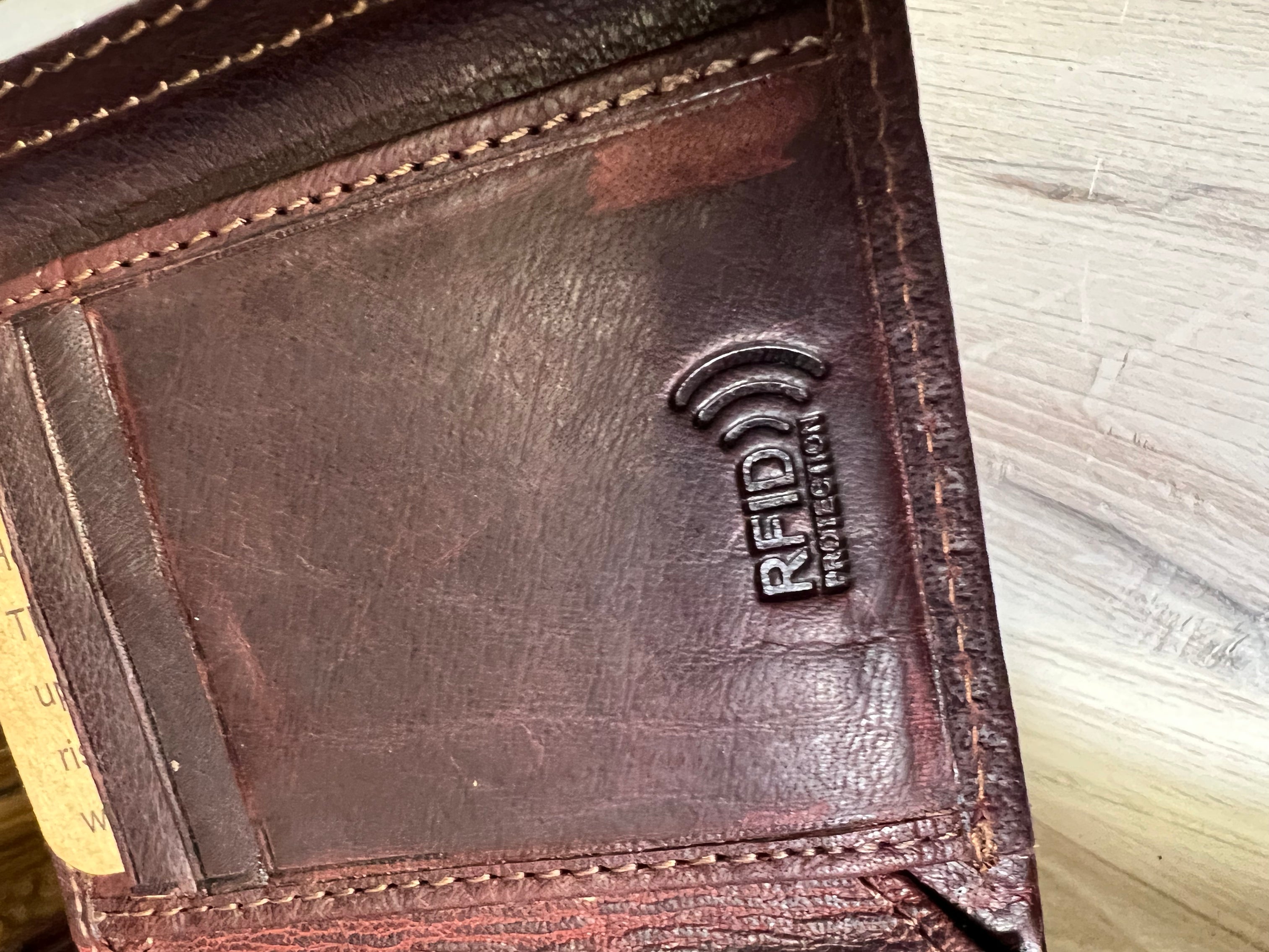 Brown Leather Trifold Mid Flap Wallet 51389