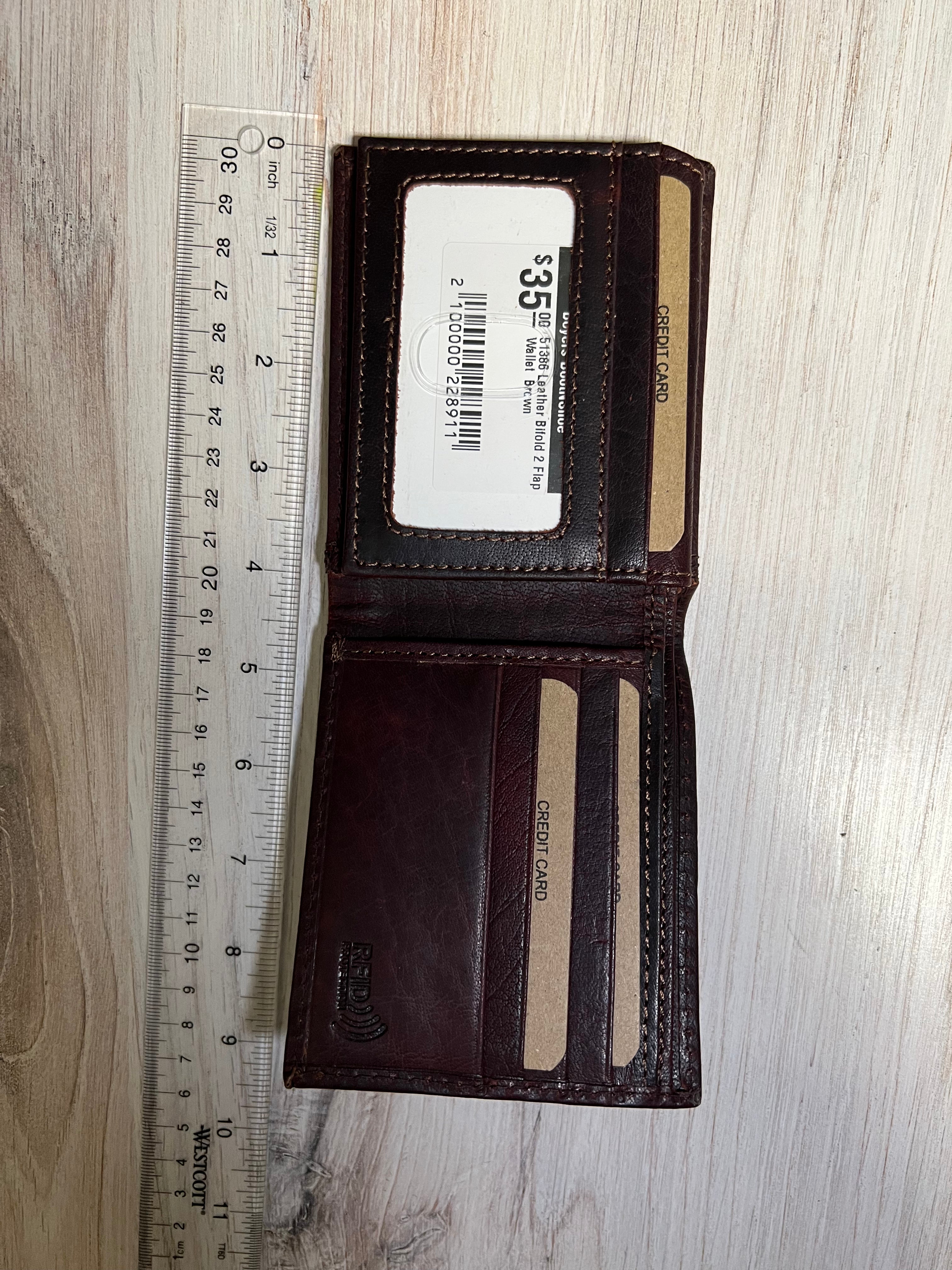 Brown Leather Bifold Flip Up Wallet 51382