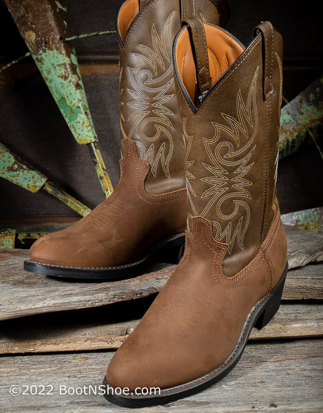 4242 BBS OIL DIST — Boyers BootnShoe