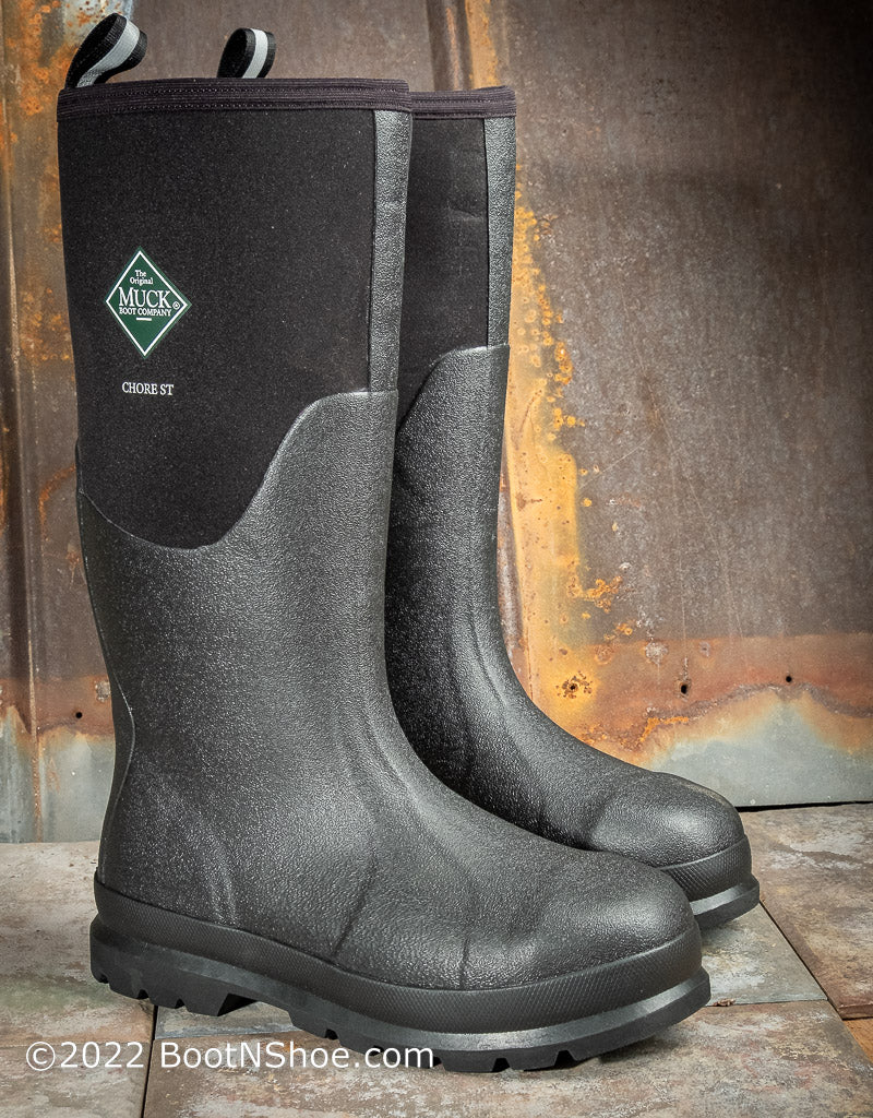 Steel Toe Muck Boot: Ultimate Protection for Tough Jobs